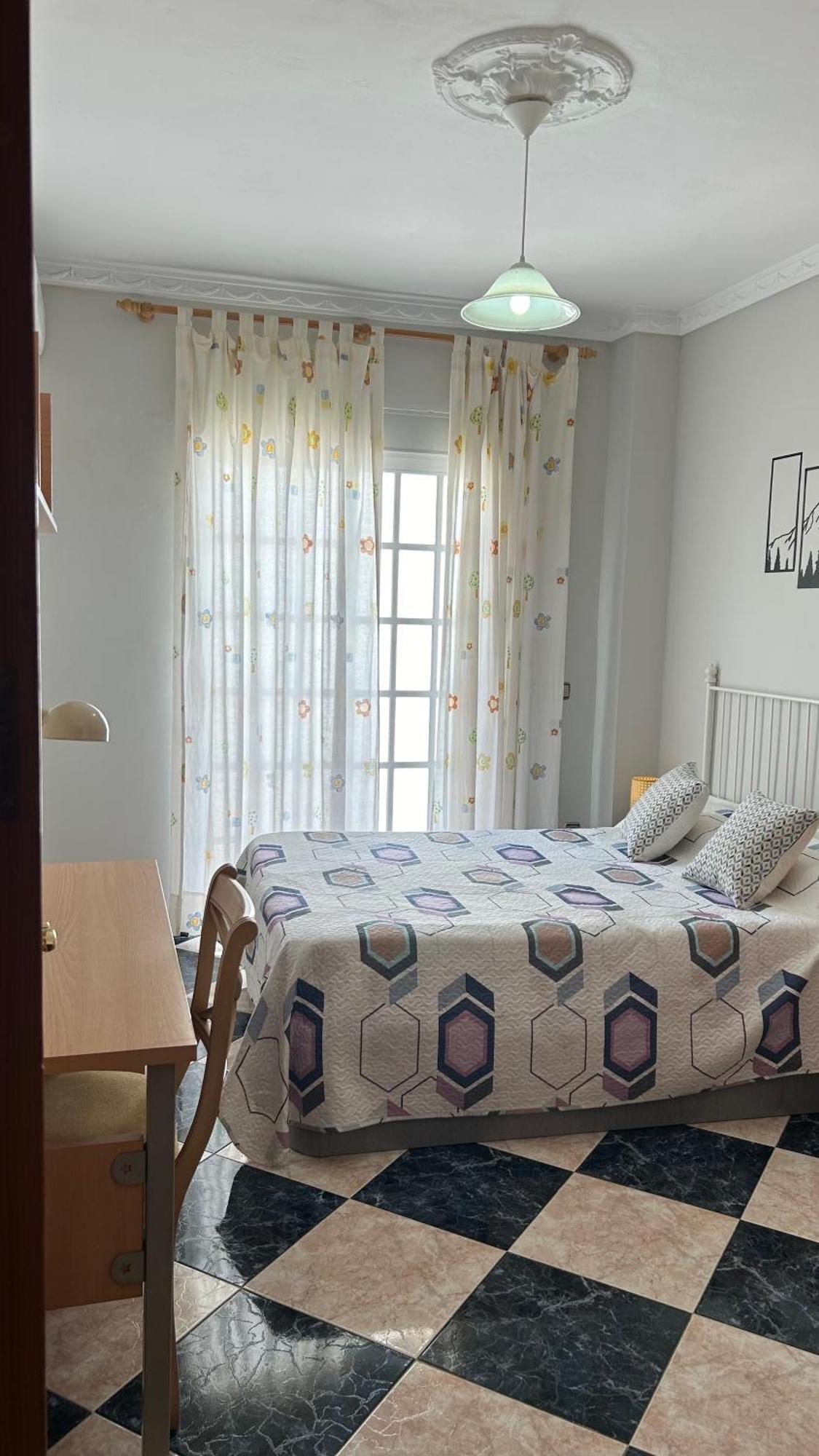 Апартаменты Piso En Malaga Arenas Экстерьер фото